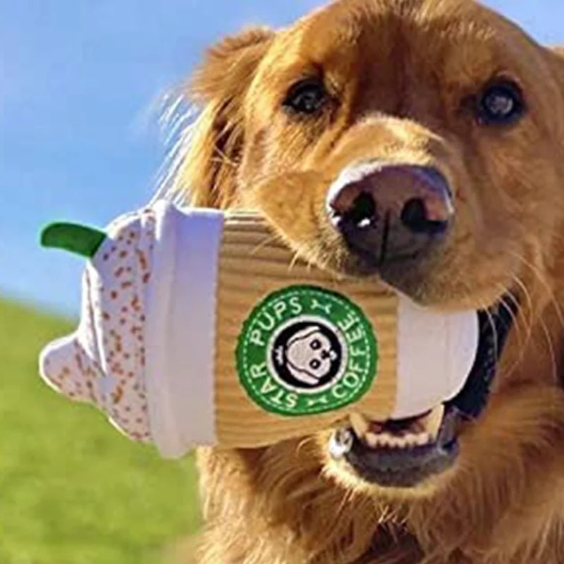 Teeth Grinding Dog Toy Latte S - Interactive Squeaky Plush Dog Toy recension och pris